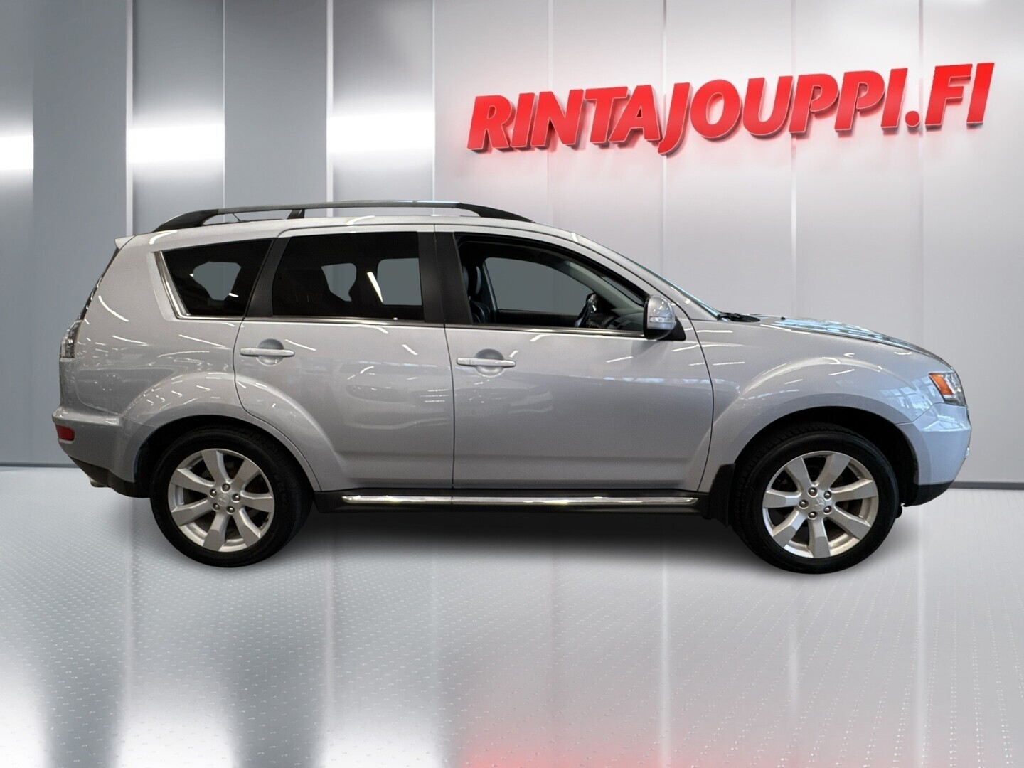MITSUBISHI Outlander 2012