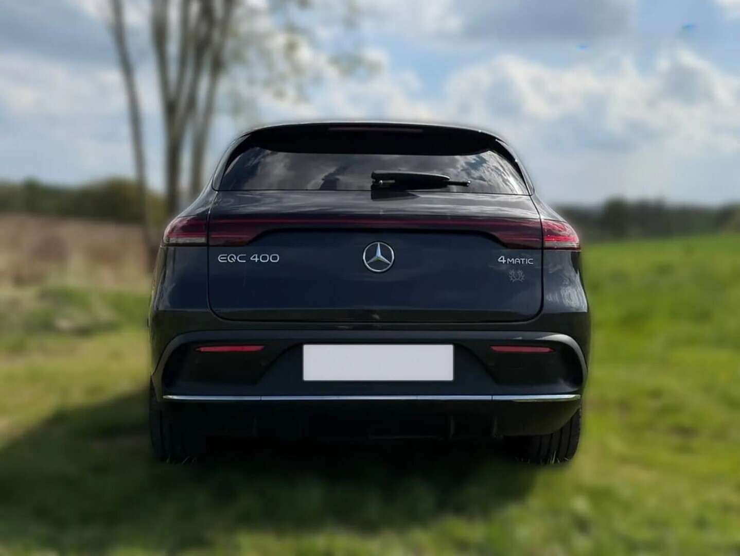 MERCEDES-BENZ EQC 2022