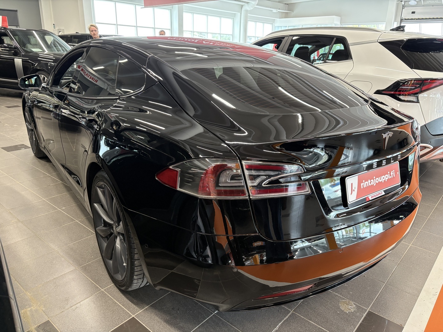TESLA Model S 2019