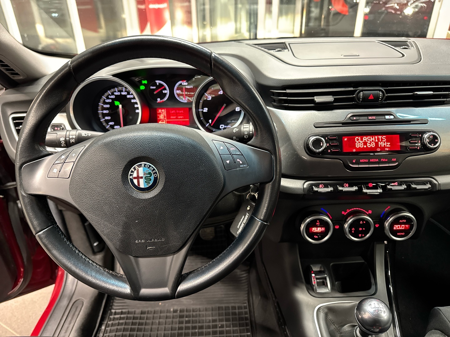 ALFA ROMEO Giulietta 2011