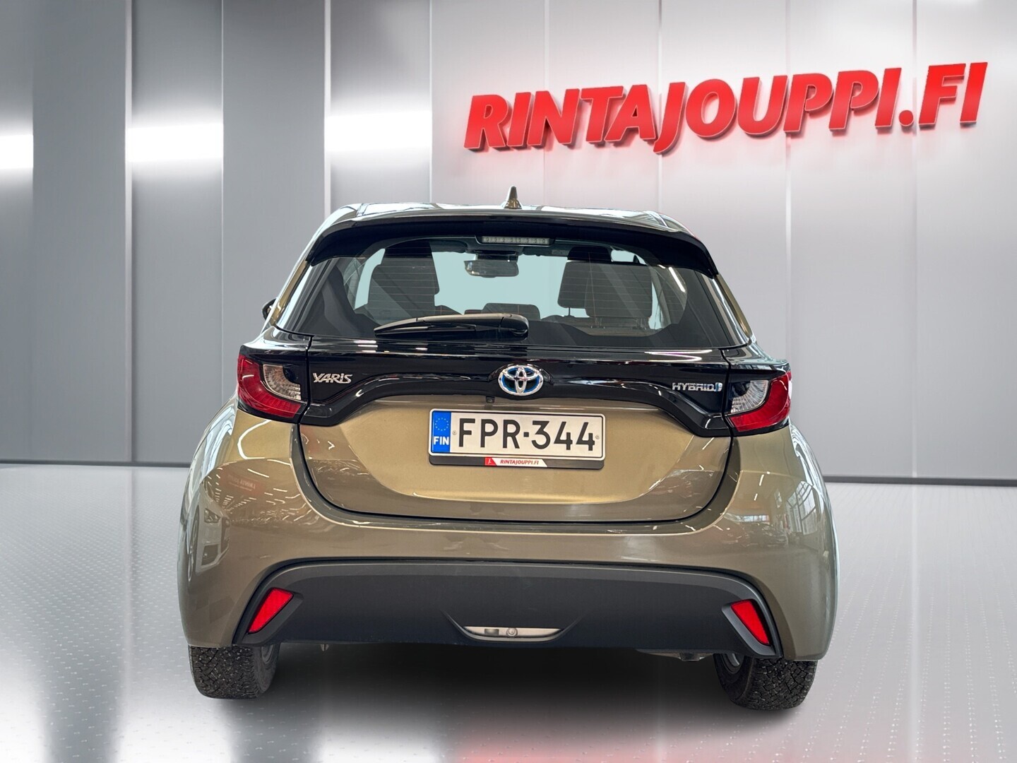 TOYOTA Yaris 2021