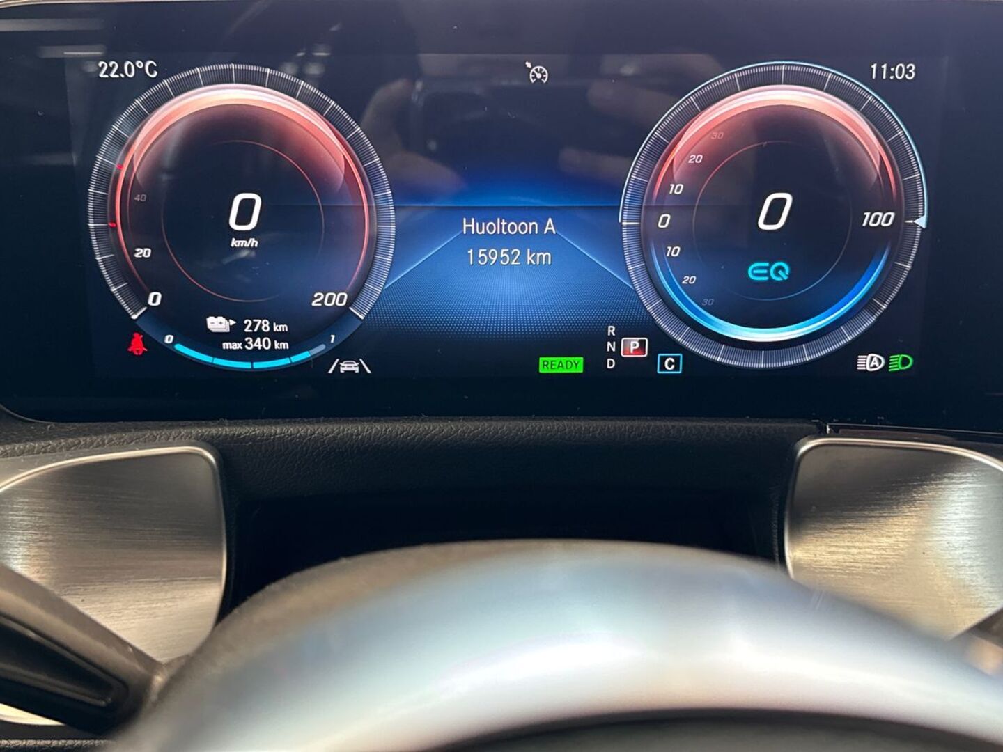 MERCEDES-BENZ EQB 17