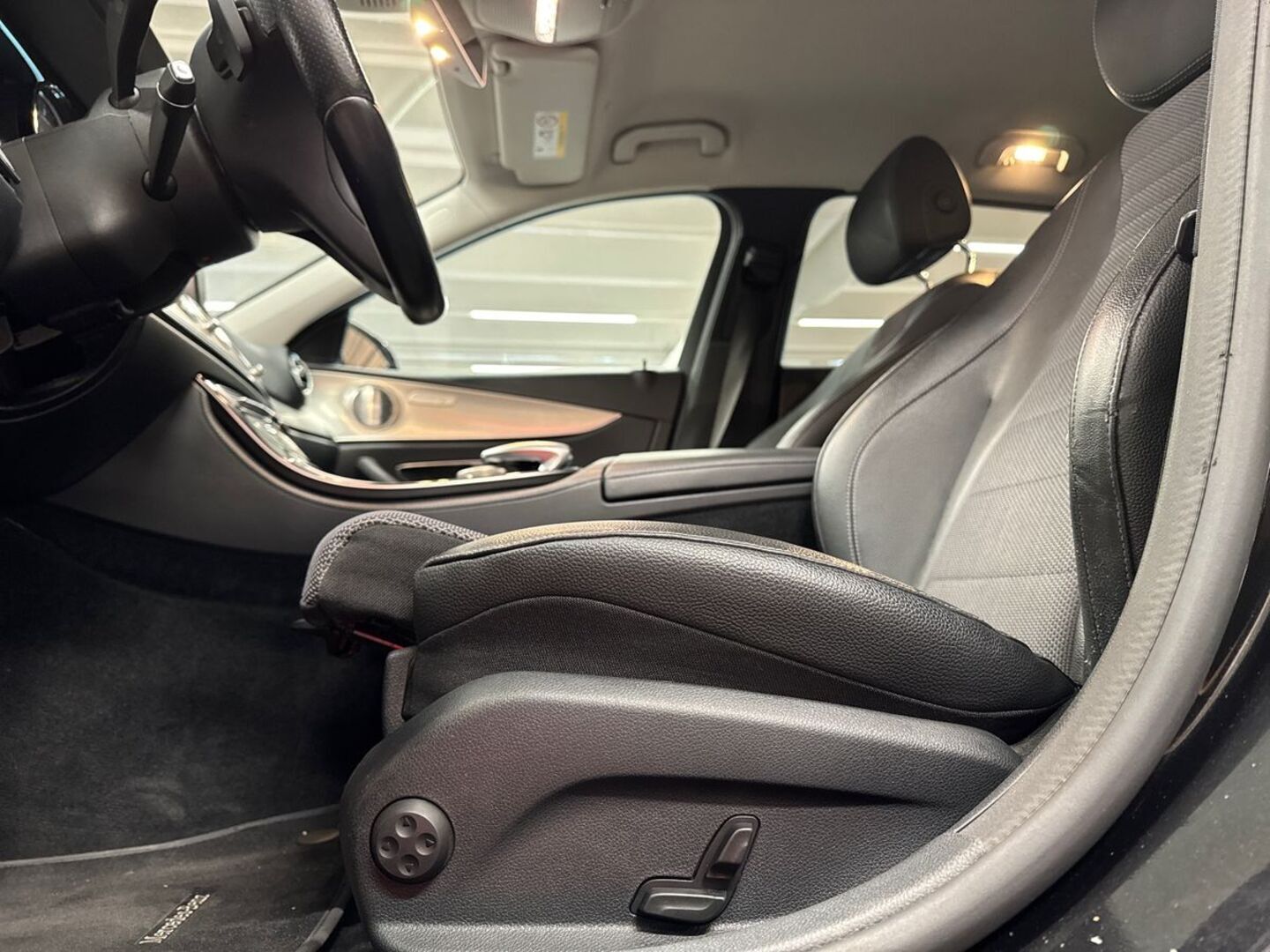 MERCEDES-BENZ E 2018