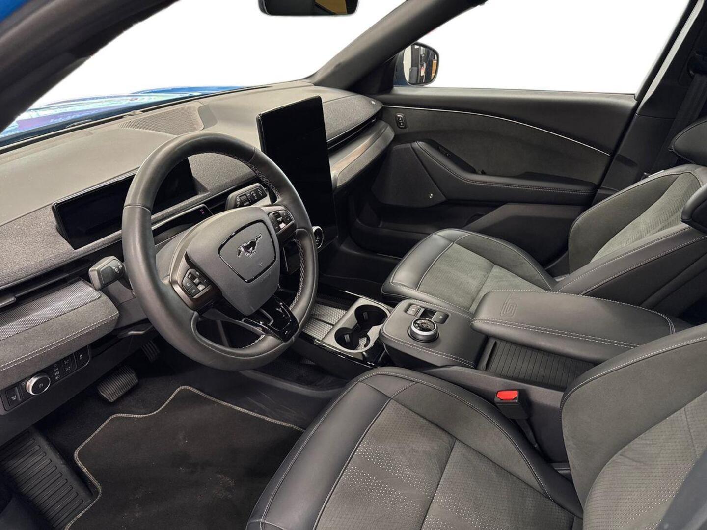 FORD Mustang 2022