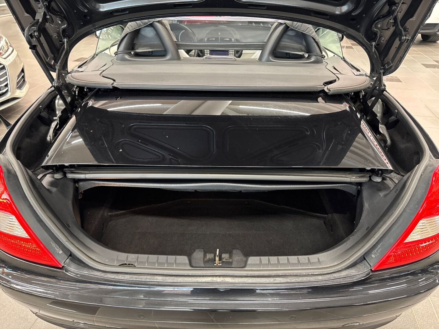 MERCEDES-BENZ SLK 2004