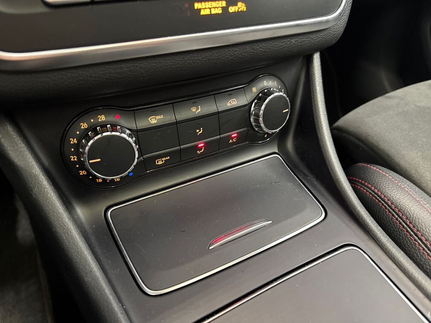 MERCEDES-BENZ CLA 2016