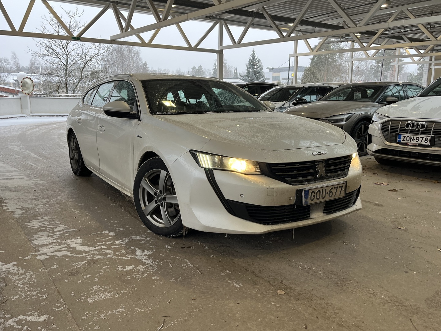 PEUGEOT 508 2020