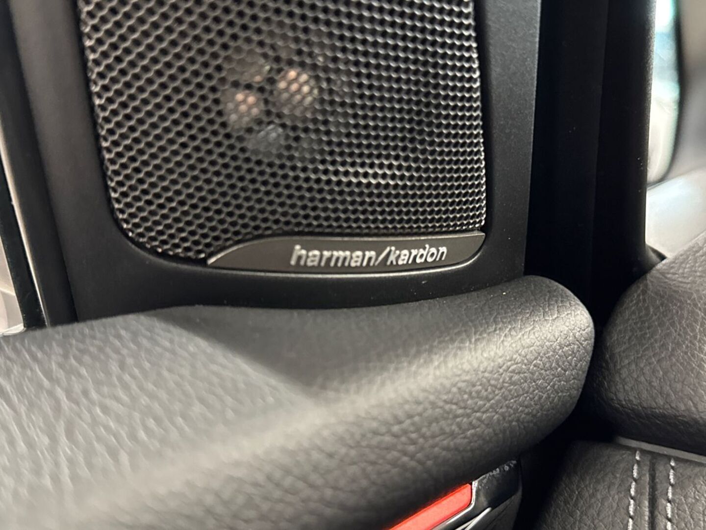 BMW 225 2019