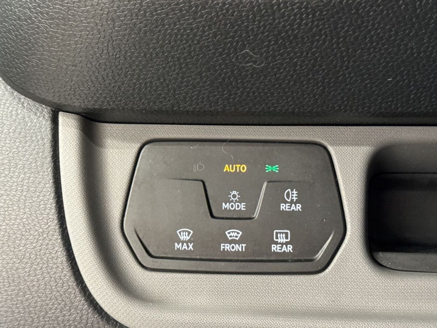 VOLKSWAGEN ID. Buzz Cargo 2023