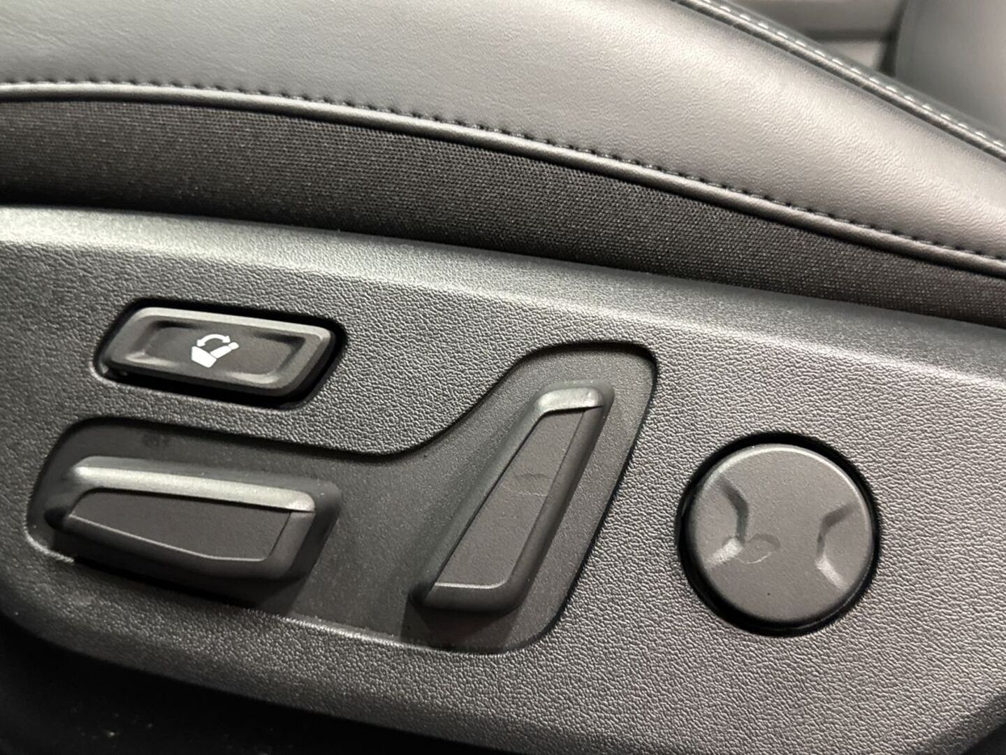 KIA EV6 2024
