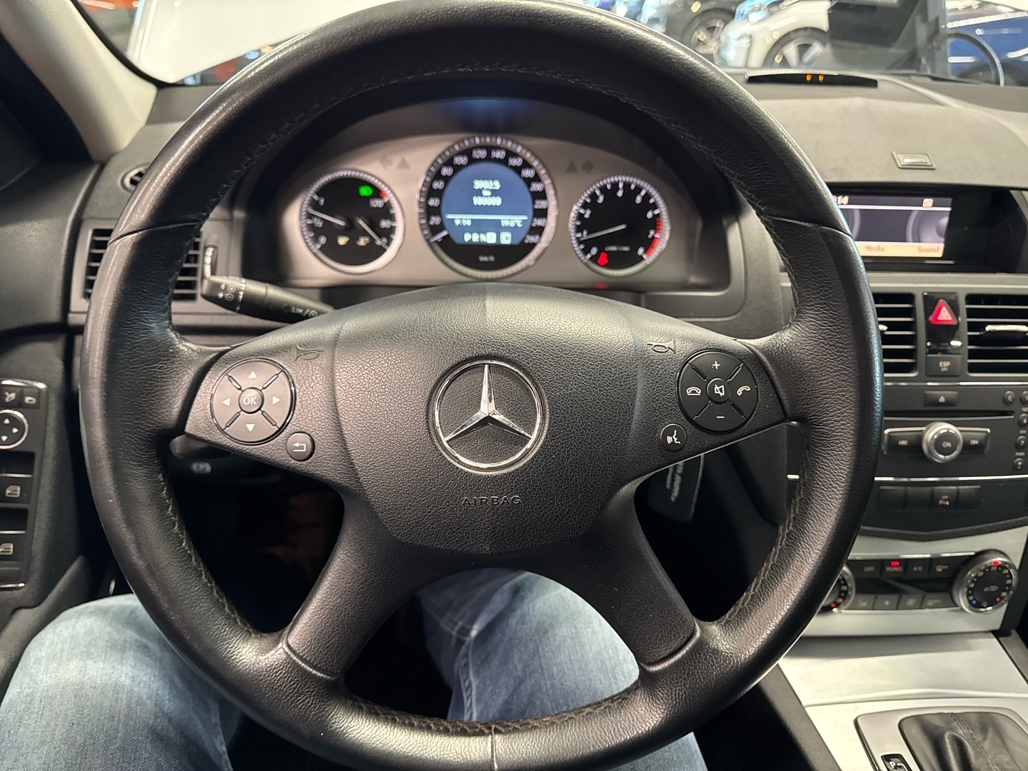 MERCEDES-BENZ C 2009