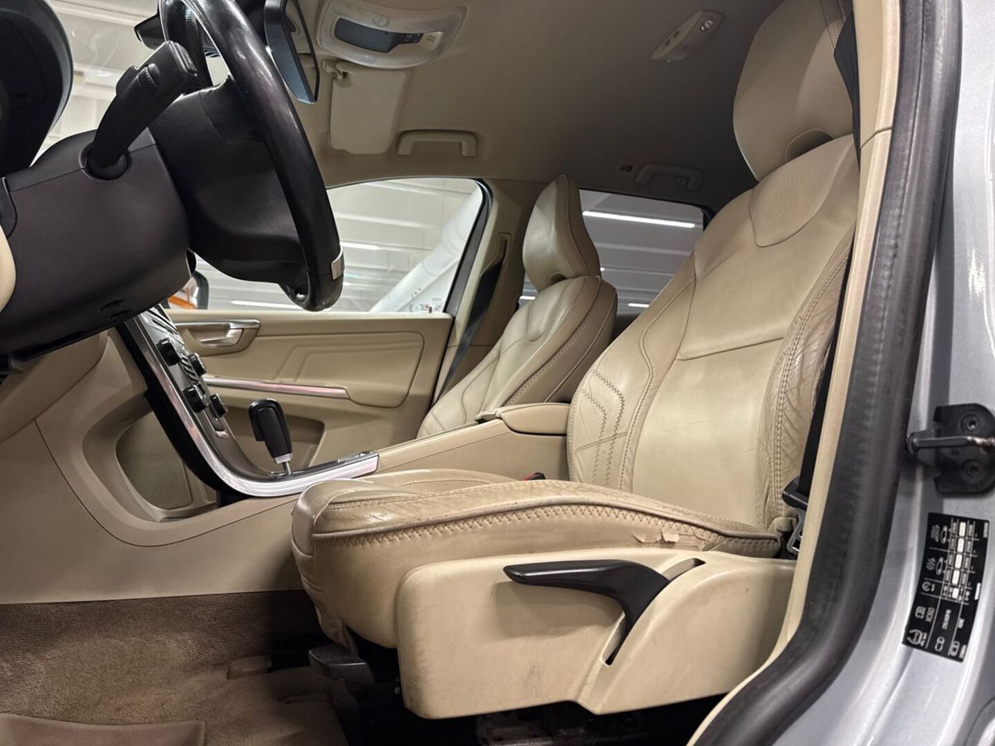 VOLVO XC60 27