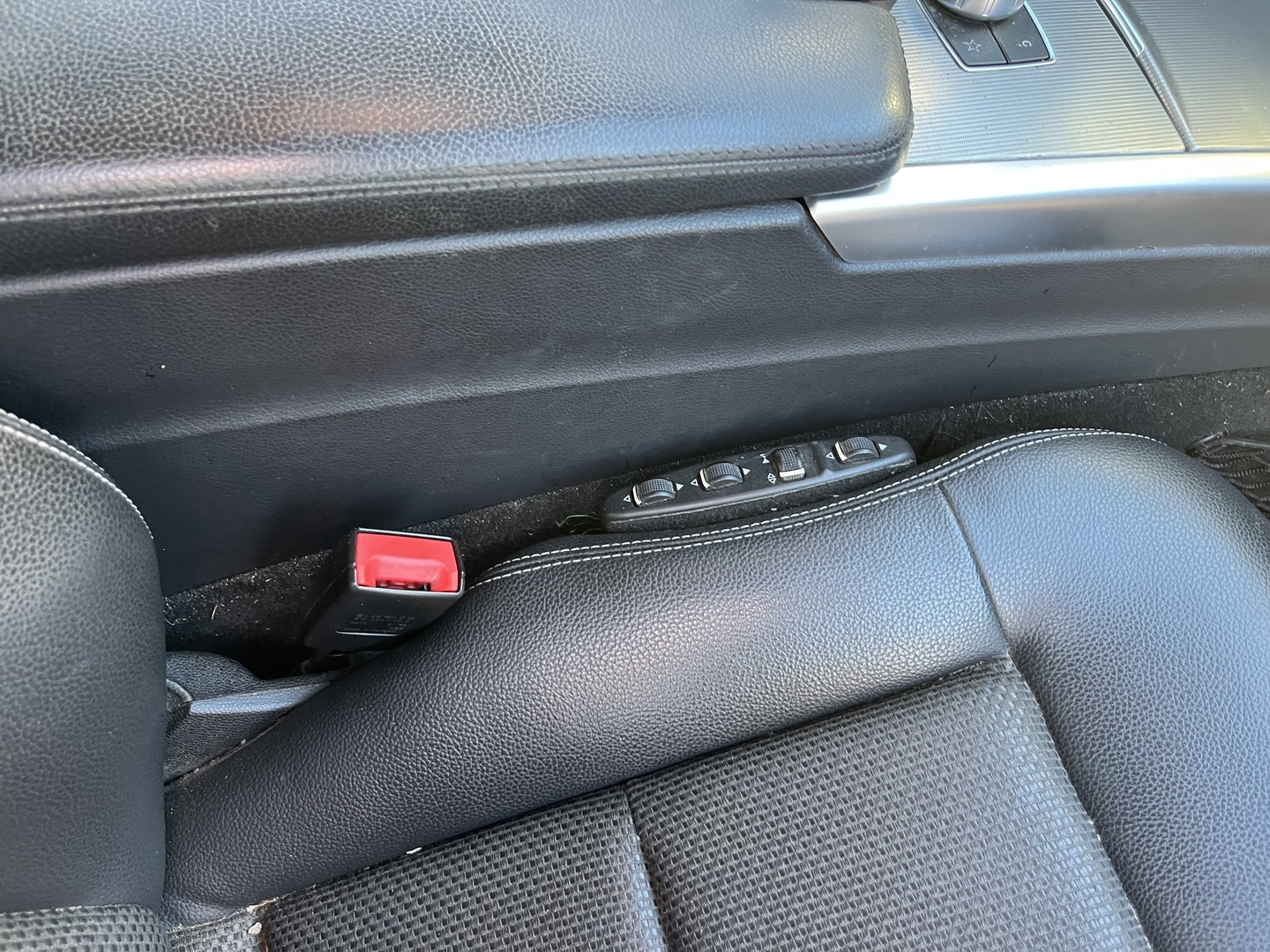 MERCEDES-BENZ E 2013