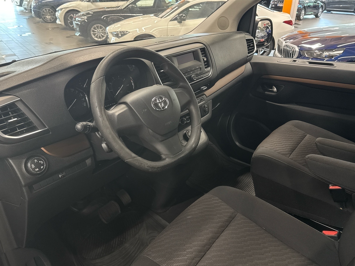 TOYOTA Proace Verso 2017