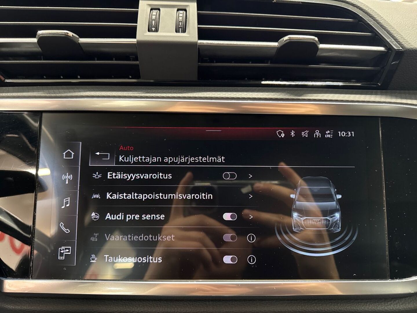 AUDI Q3 24