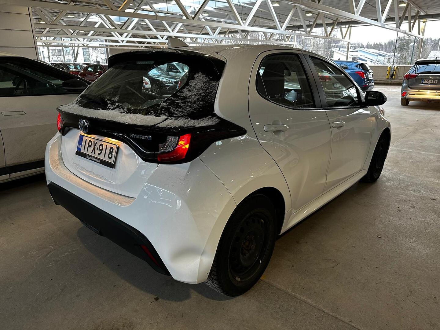 TOYOTA Yaris 2022