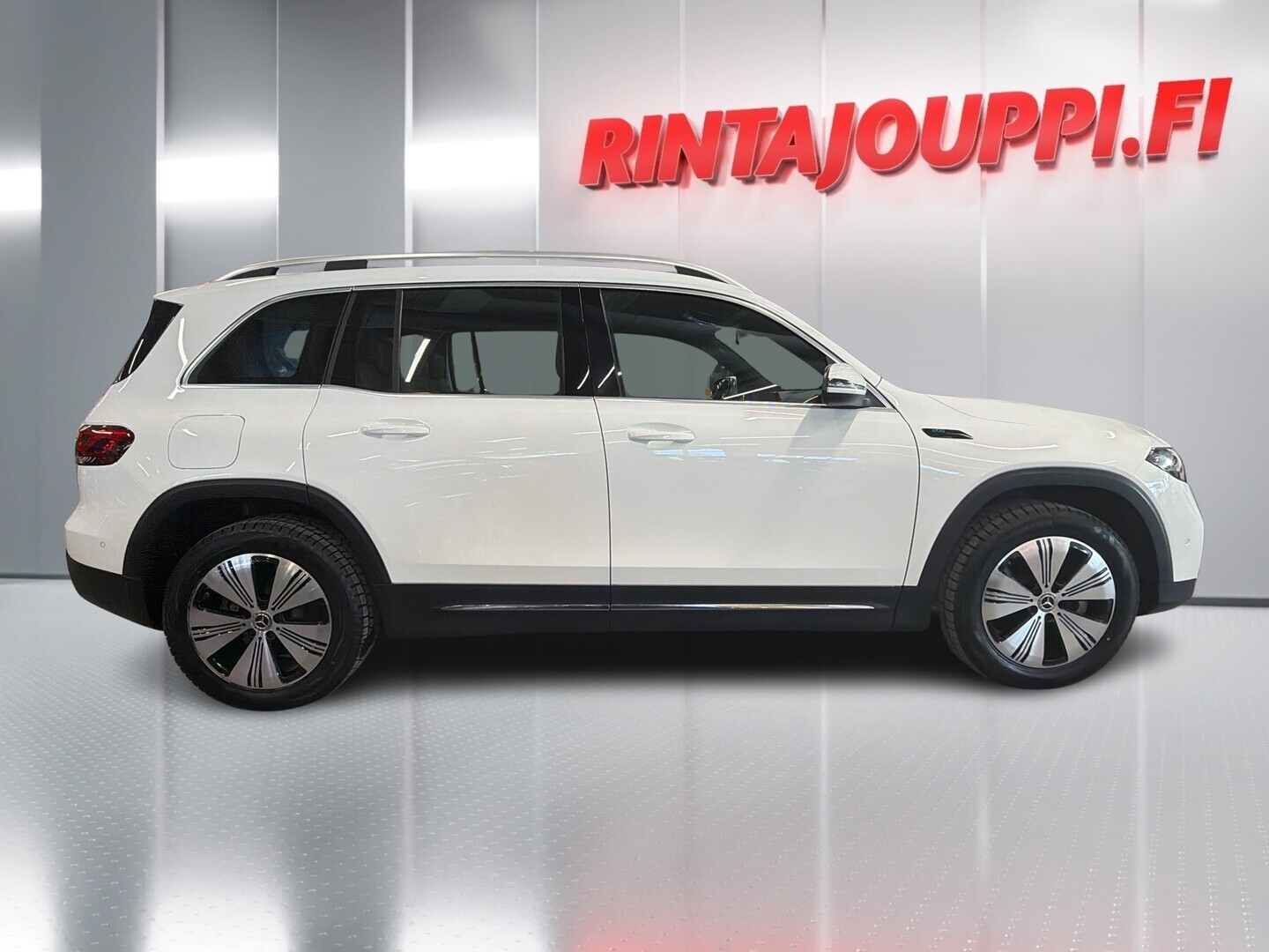 MERCEDES-BENZ EQB 2022