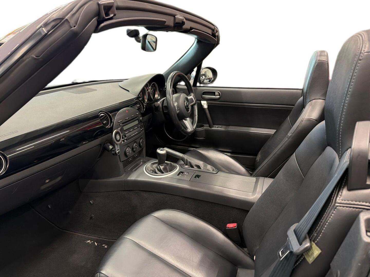 MAZDA MX-5 2006