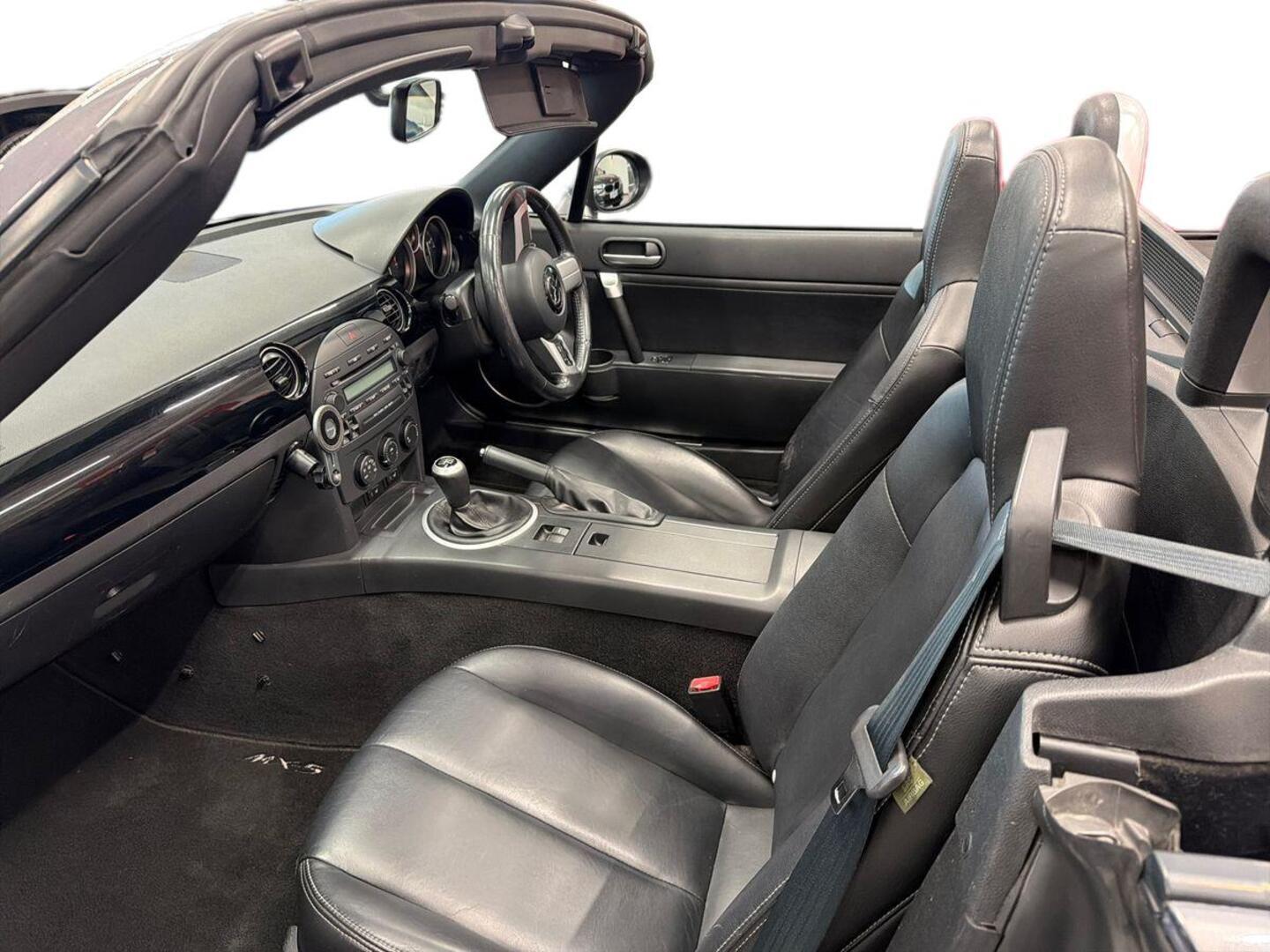 MAZDA MX-5 2006