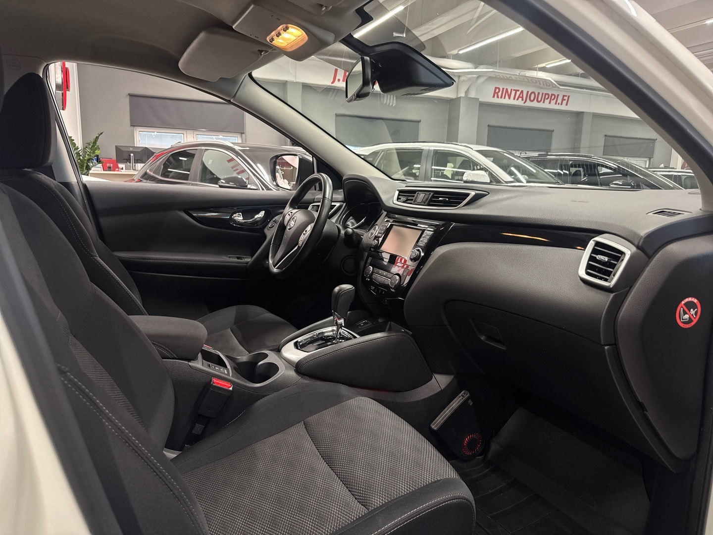NISSAN Qashqai 2017