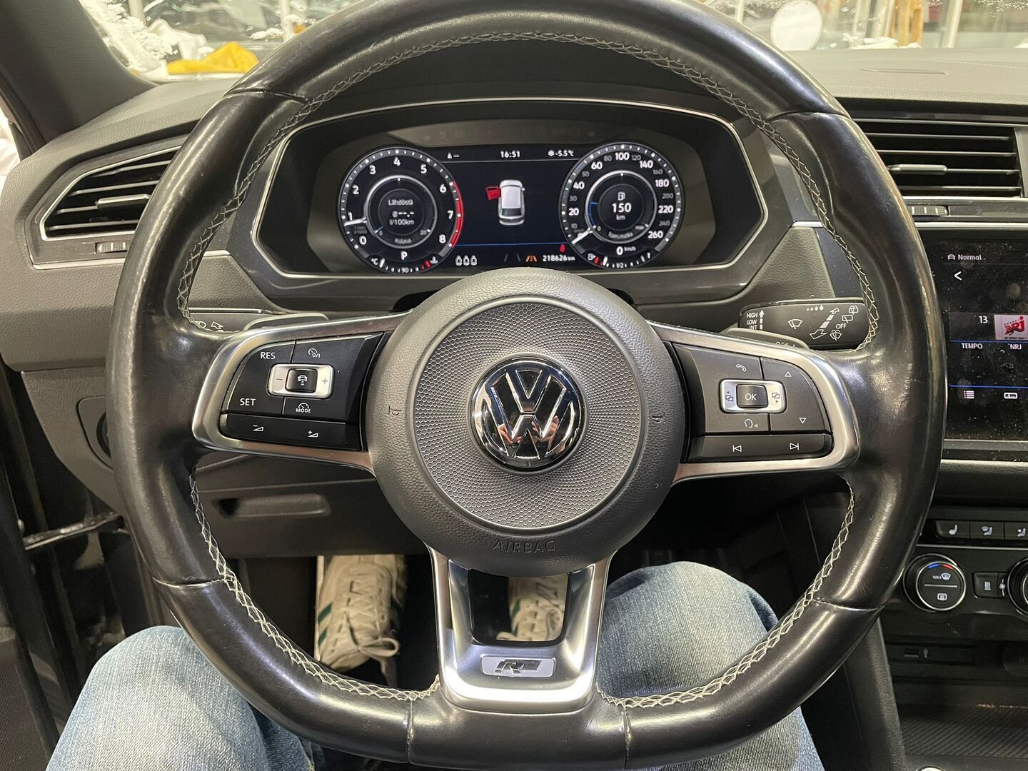 VOLKSWAGEN Tiguan 2017