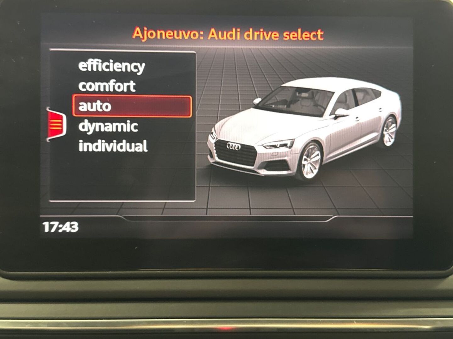 AUDI A5 24