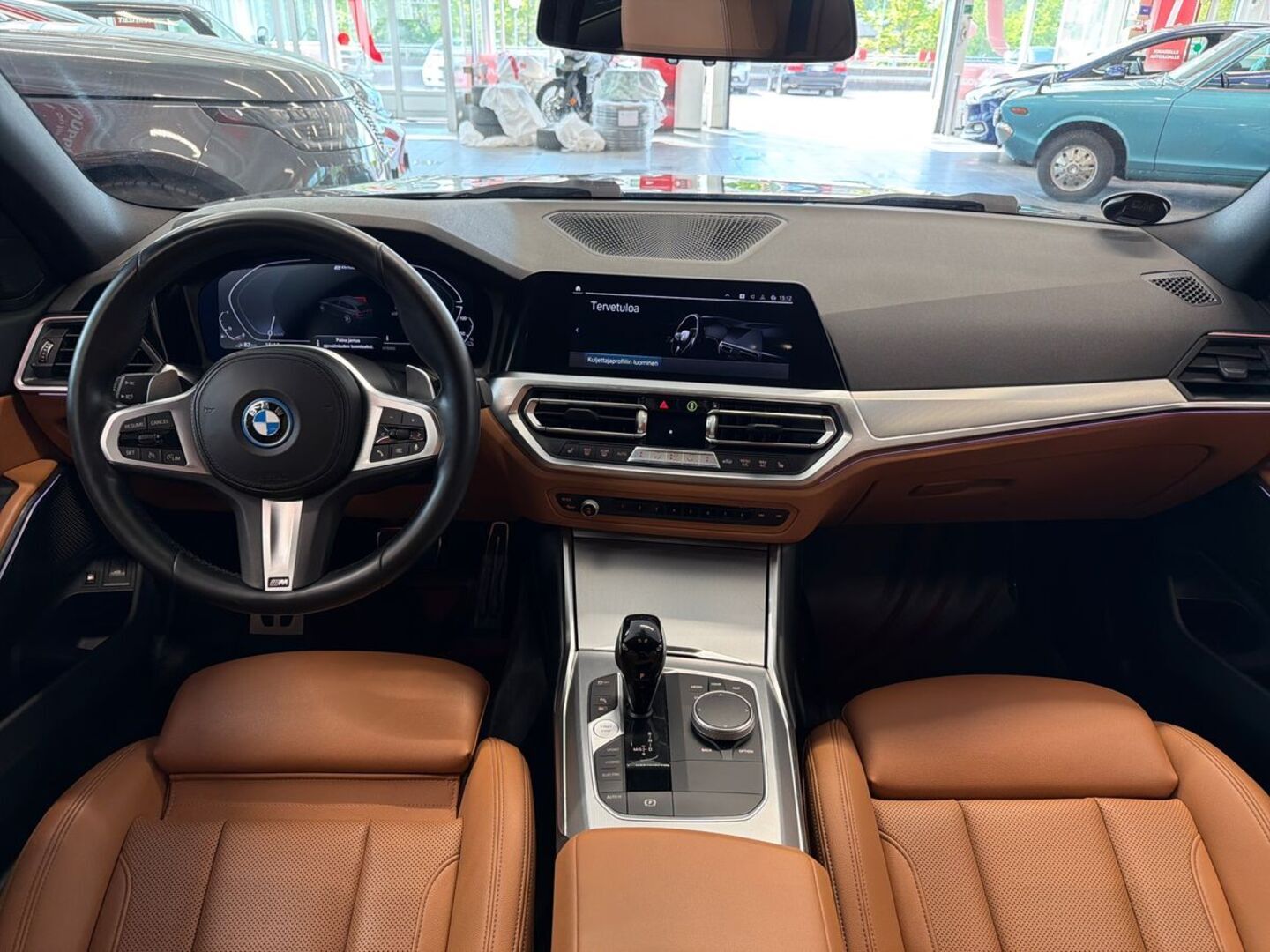 BMW 330 2022