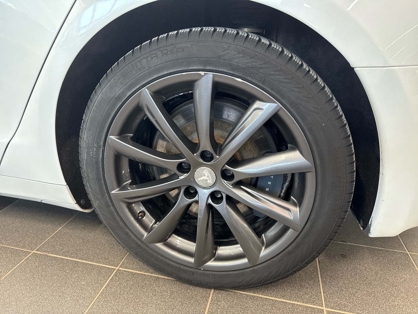 TESLA Model S 2020