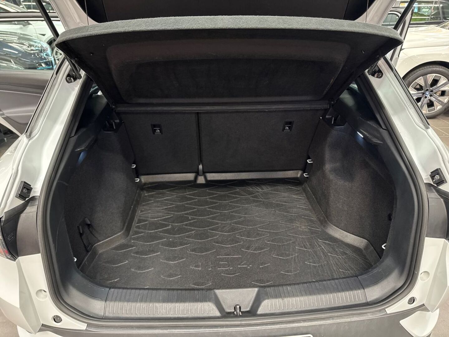 VOLKSWAGEN ID.4 2023