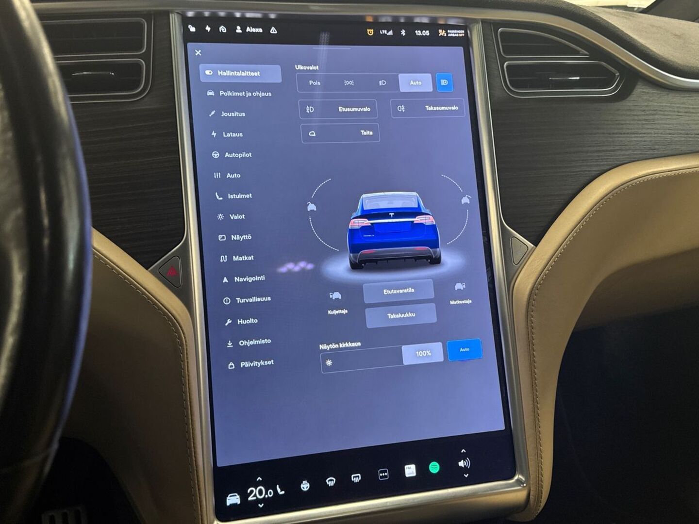 TESLA Model X 2016