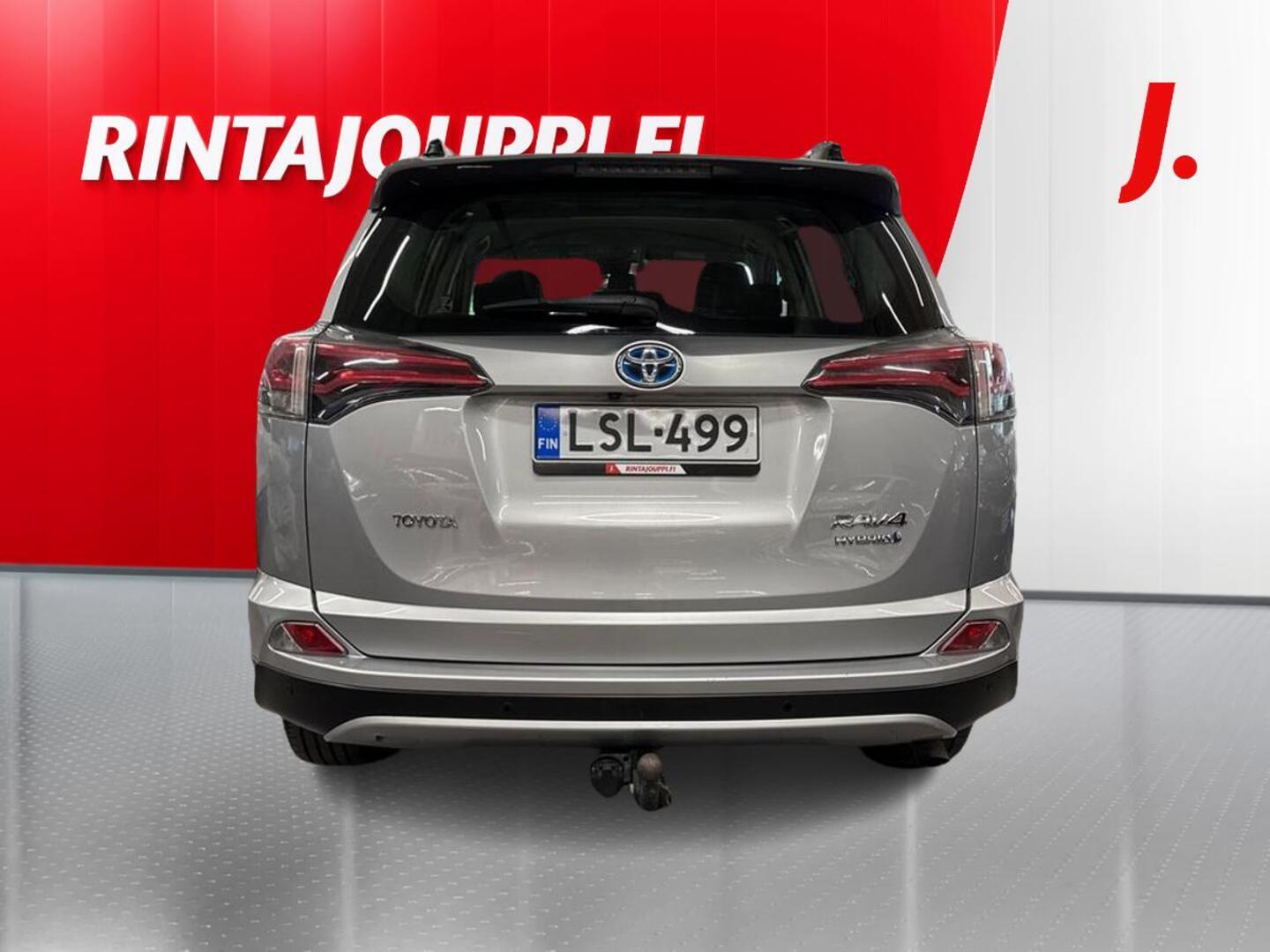 TOYOTA RAV4 5