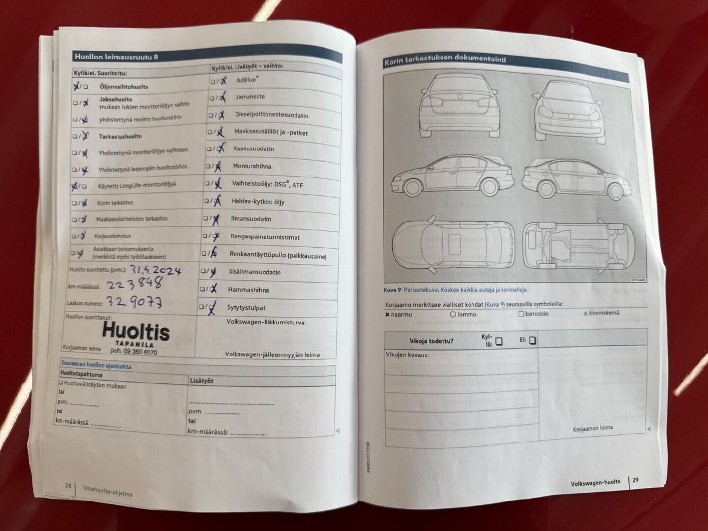 VOLKSWAGEN Touran 29