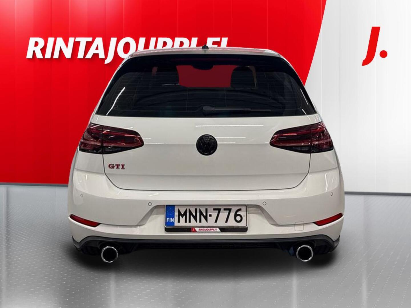 VOLKSWAGEN Golf 2018
