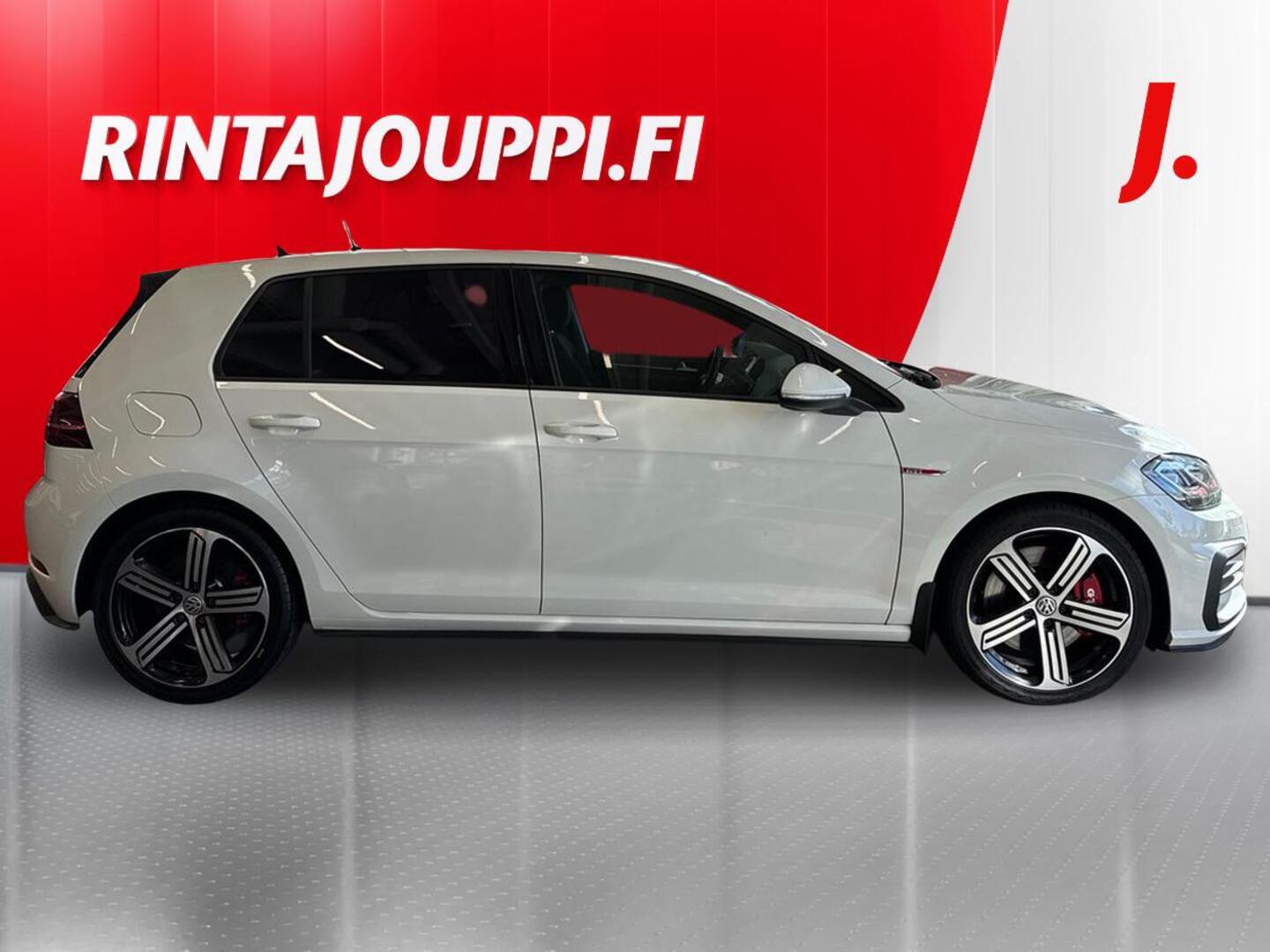 VOLKSWAGEN Golf 2018