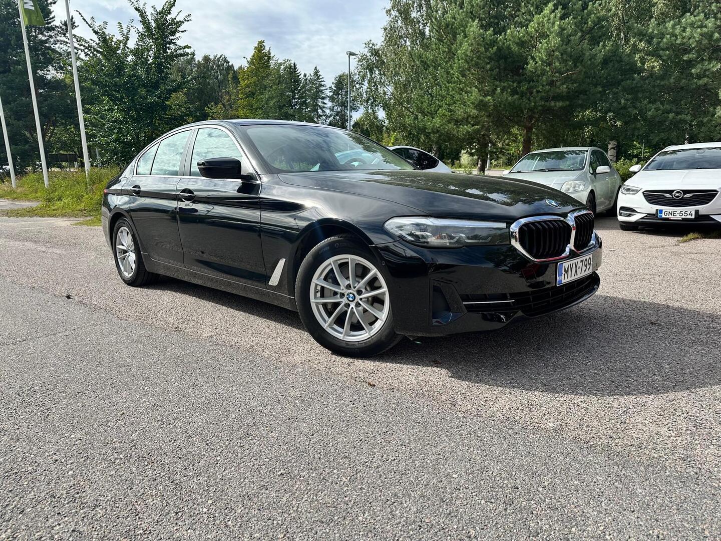 BMW 530 2021