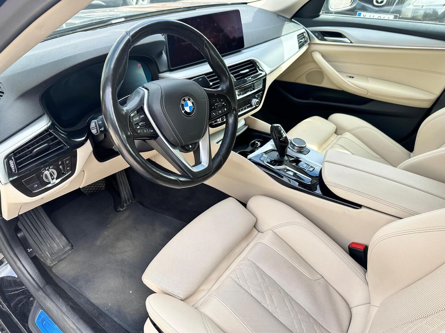 BMW 530 2021
