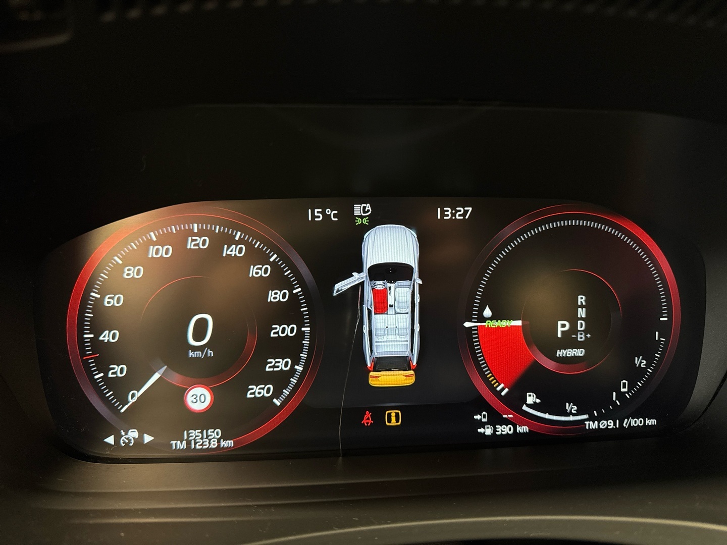 VOLVO V90 2021