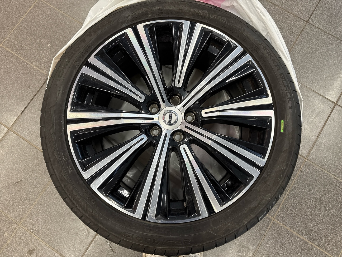 VOLVO V90 2021