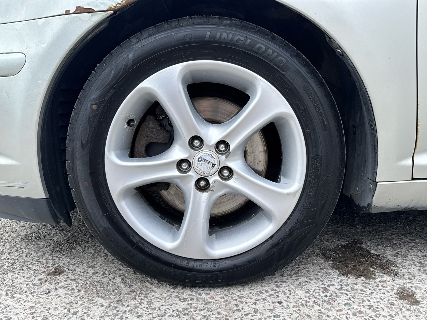 TOYOTA Avensis 2004