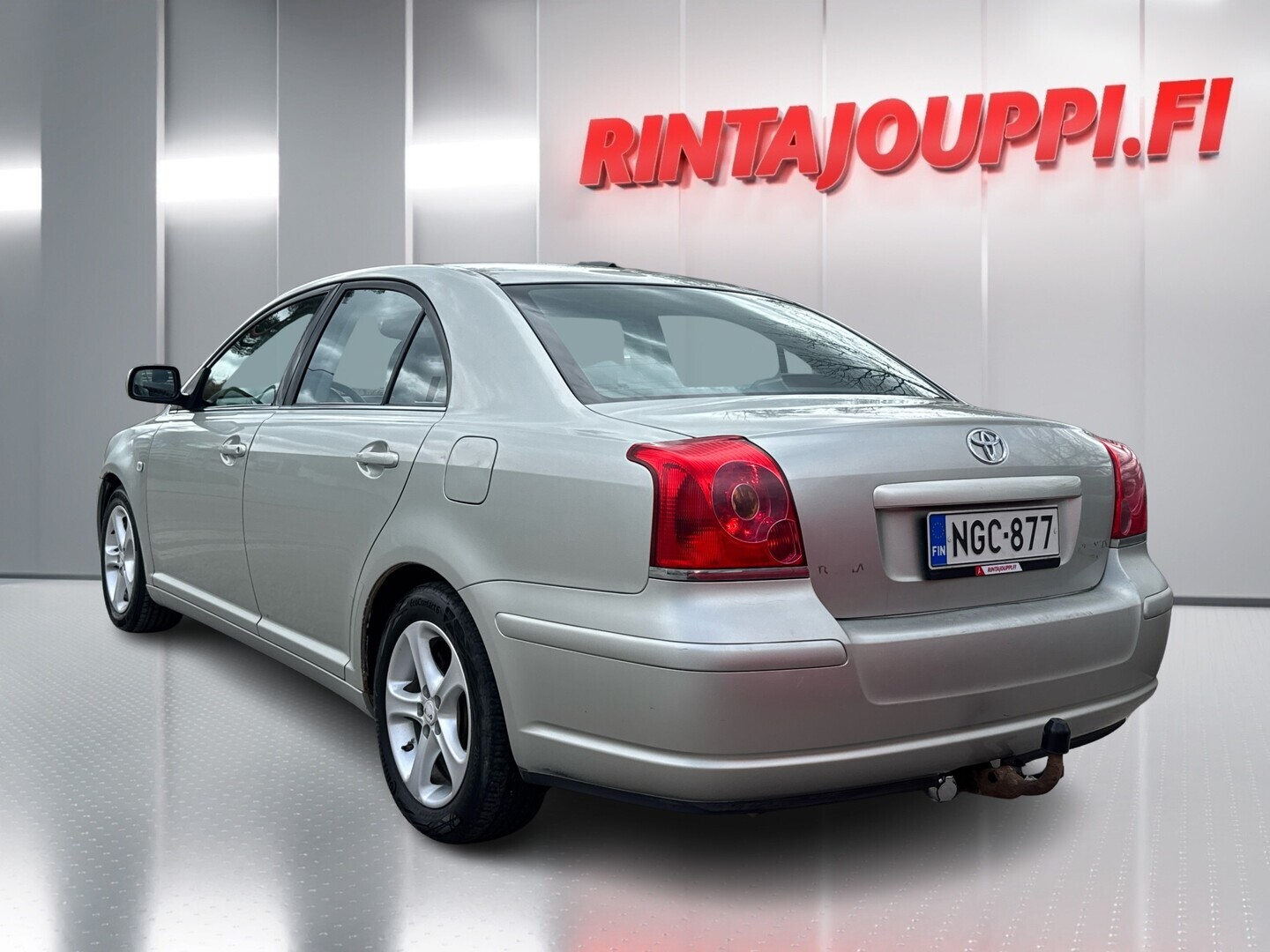 TOYOTA Avensis 2004