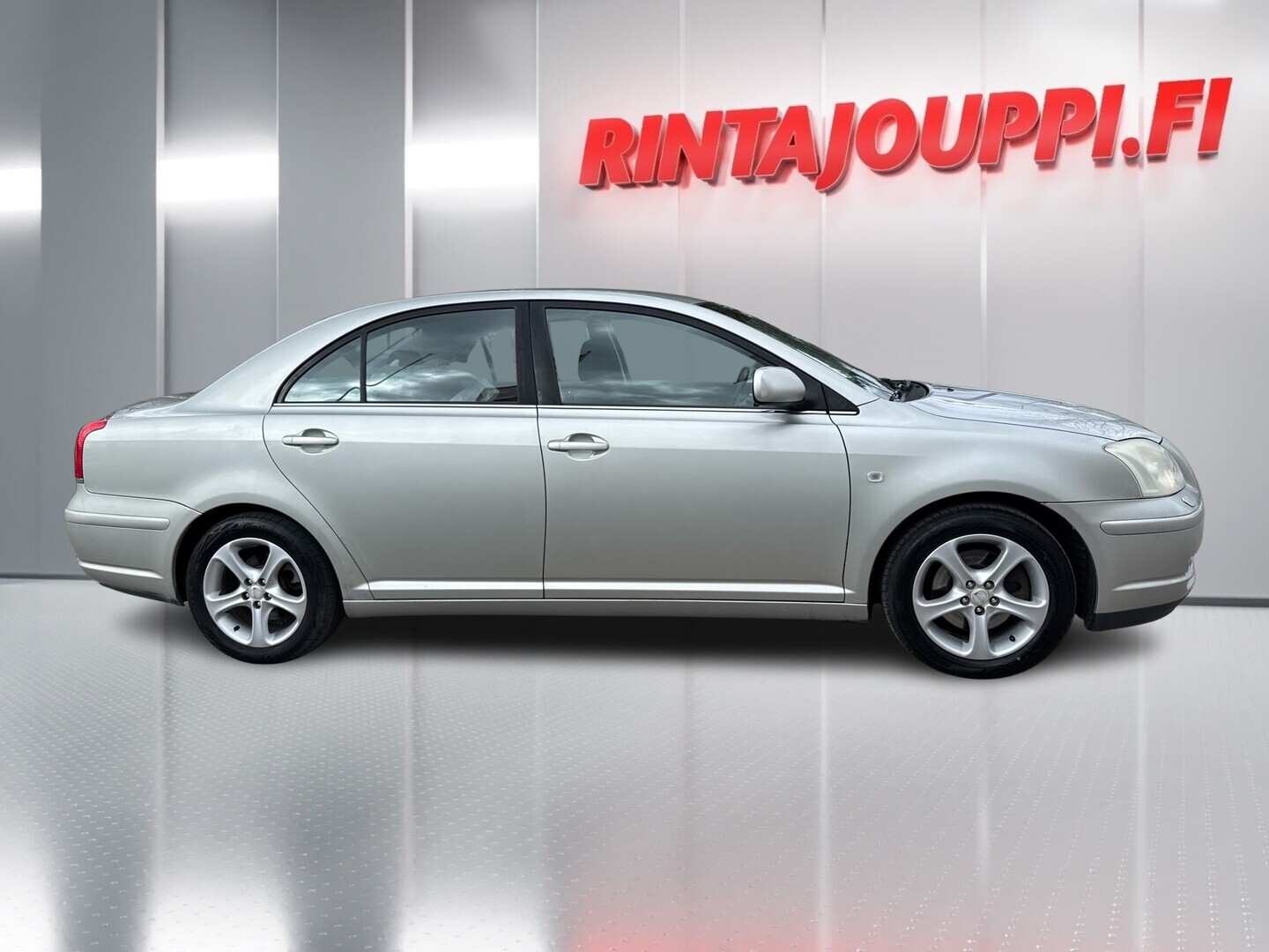 TOYOTA Avensis 2004