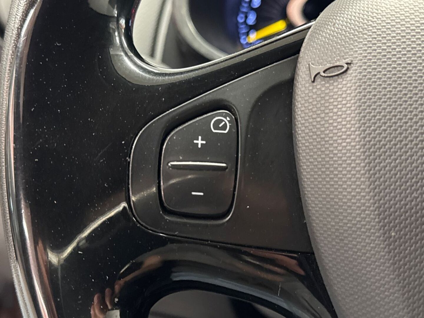 RENAULT Clio 2015