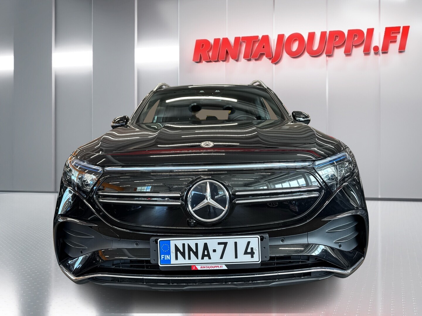 MERCEDES-BENZ EQB 2023