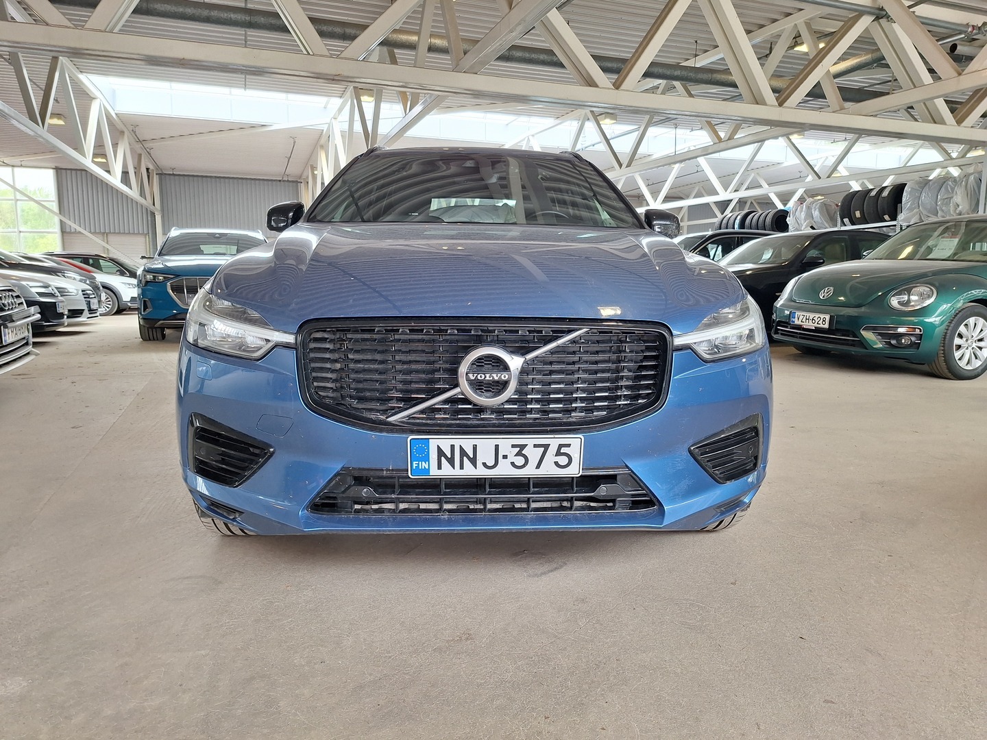 VOLVO XC60 2021