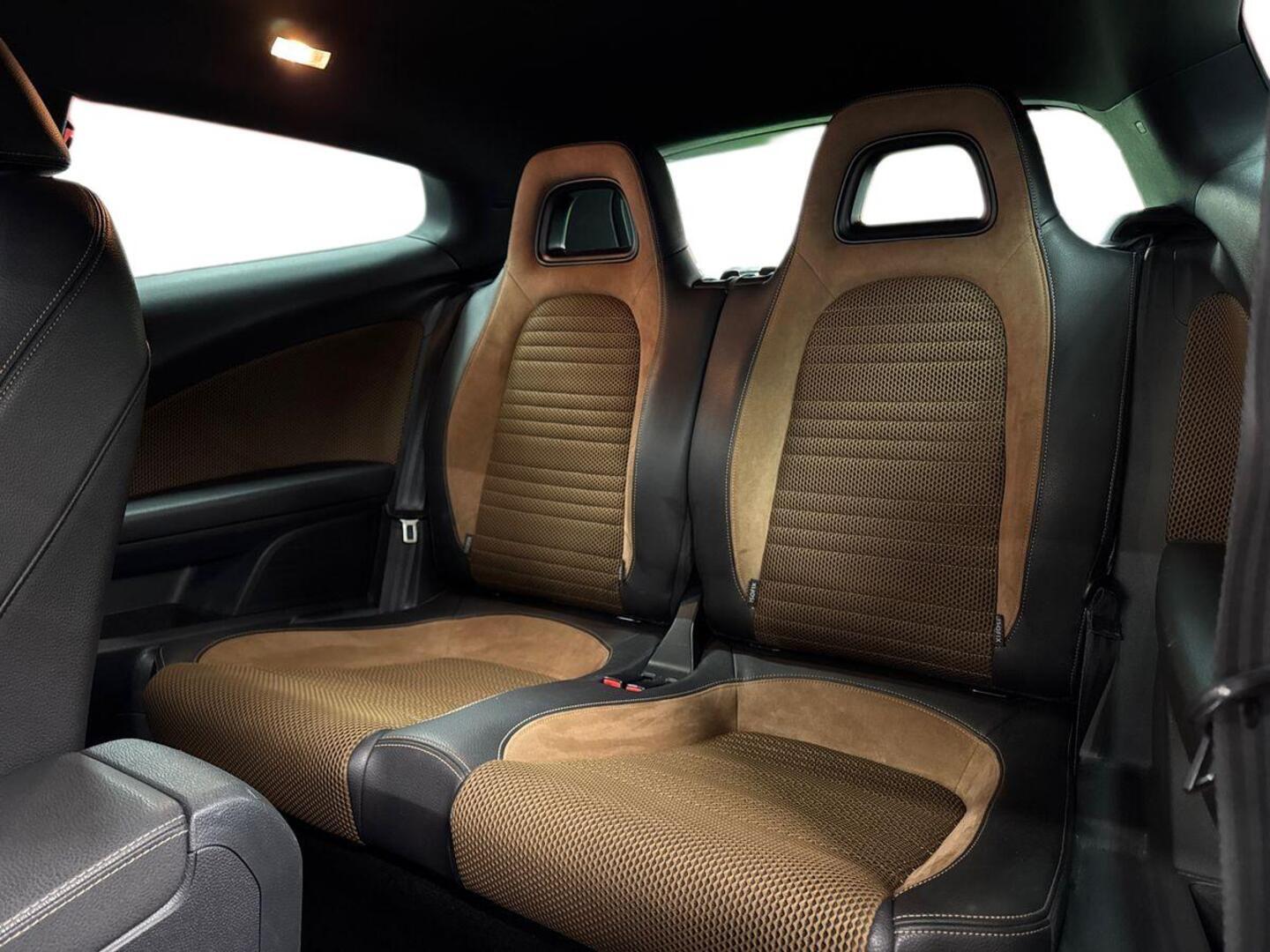 VOLKSWAGEN Scirocco 2014