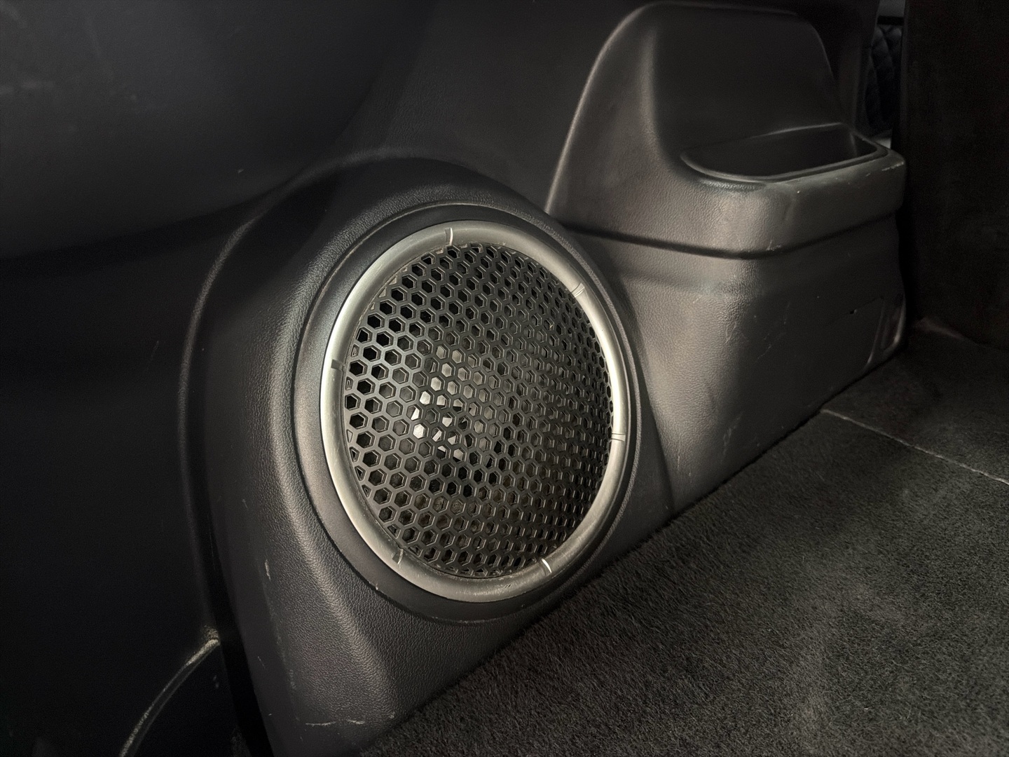 MITSUBISHI Outlander PHEV 2019