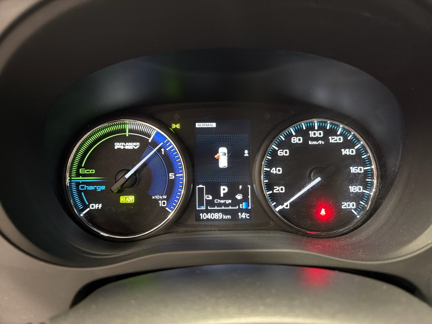 MITSUBISHI Outlander PHEV 2019