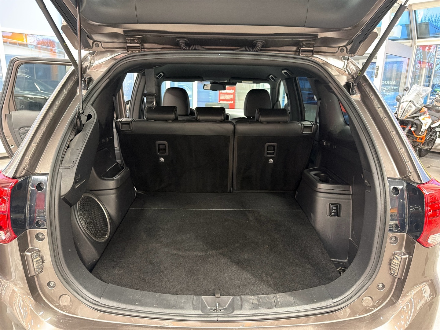 MITSUBISHI Outlander PHEV 2019