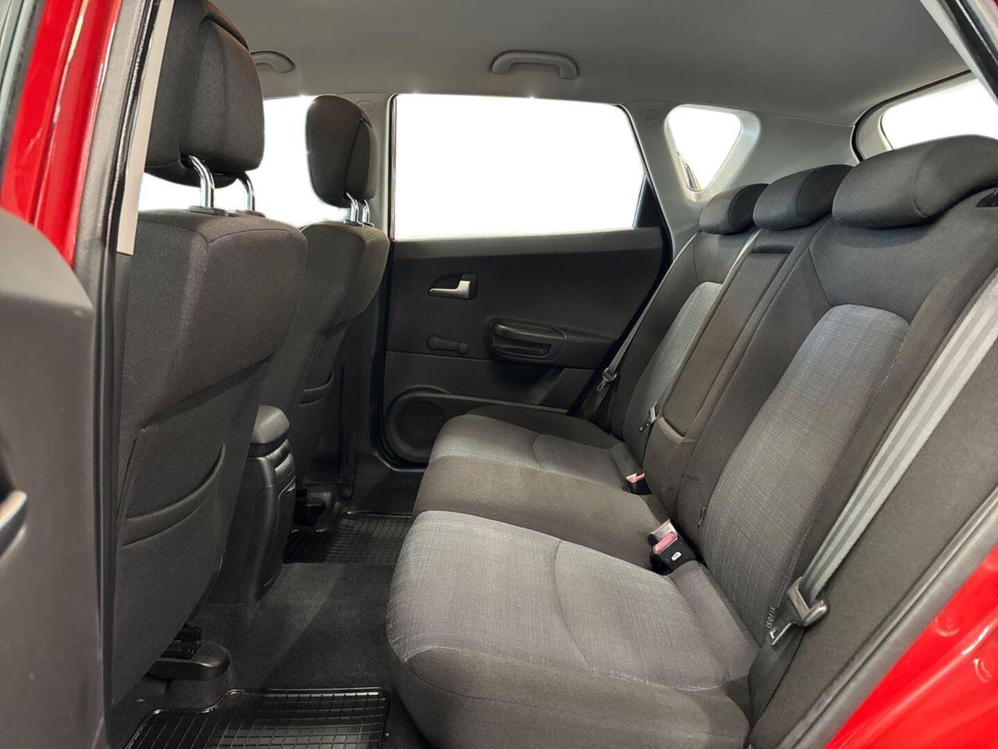 KIA cee'd 10