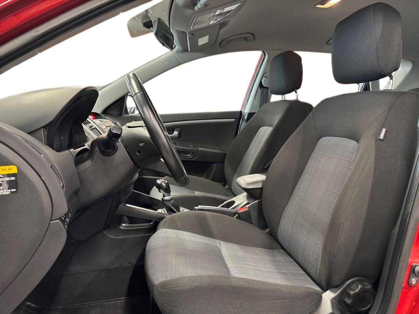 KIA cee'd 9